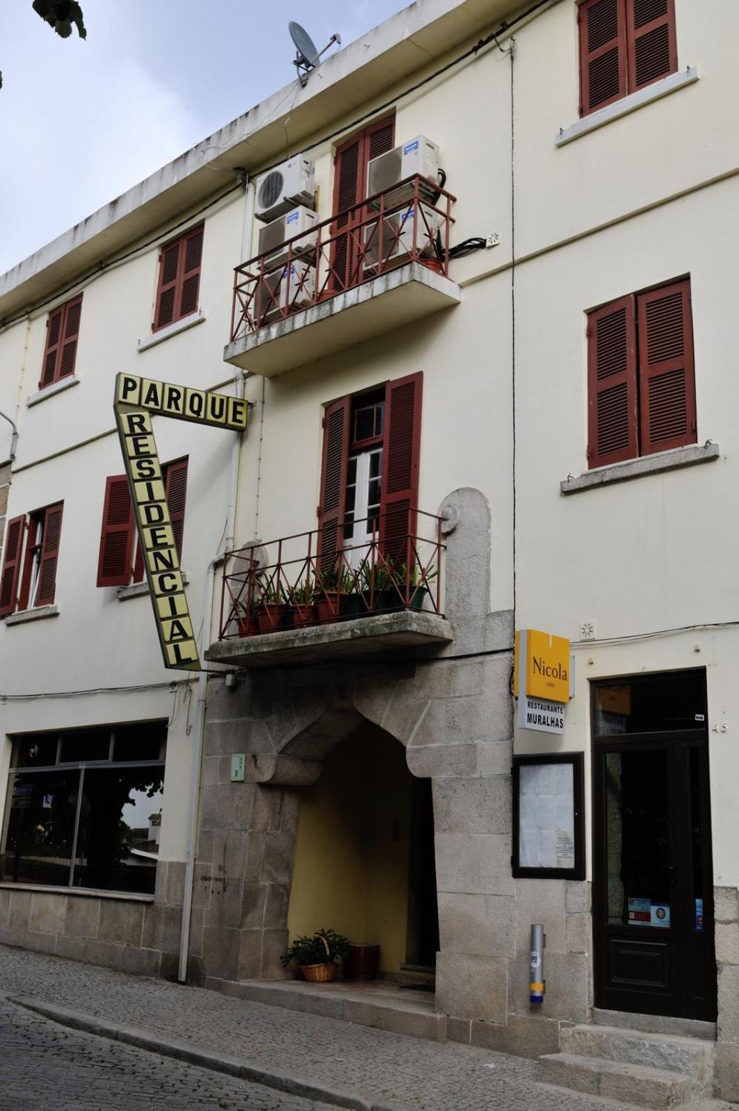 Residencial Parque Bed & Breakfast Celorico Da Beira Luaran gambar