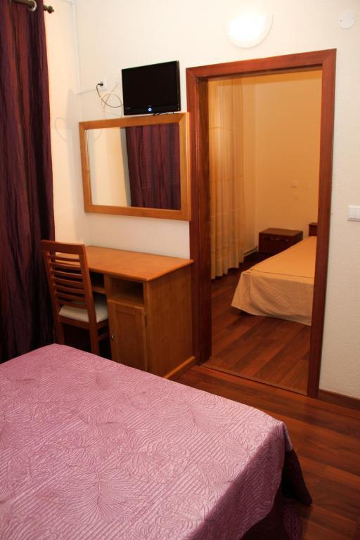 Residencial Parque Bed & Breakfast Celorico Da Beira Bilik gambar